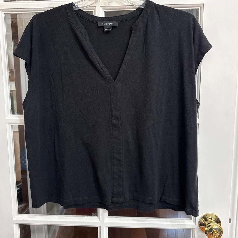 Sanctuary V-Neck Cap Sleeve Top Black 1X